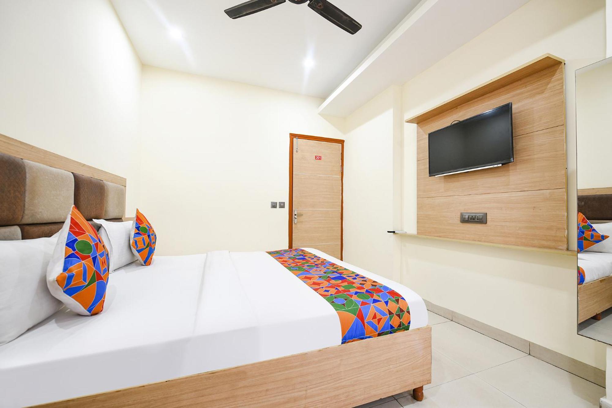 Fabescape Panchkula Motels Exterior foto