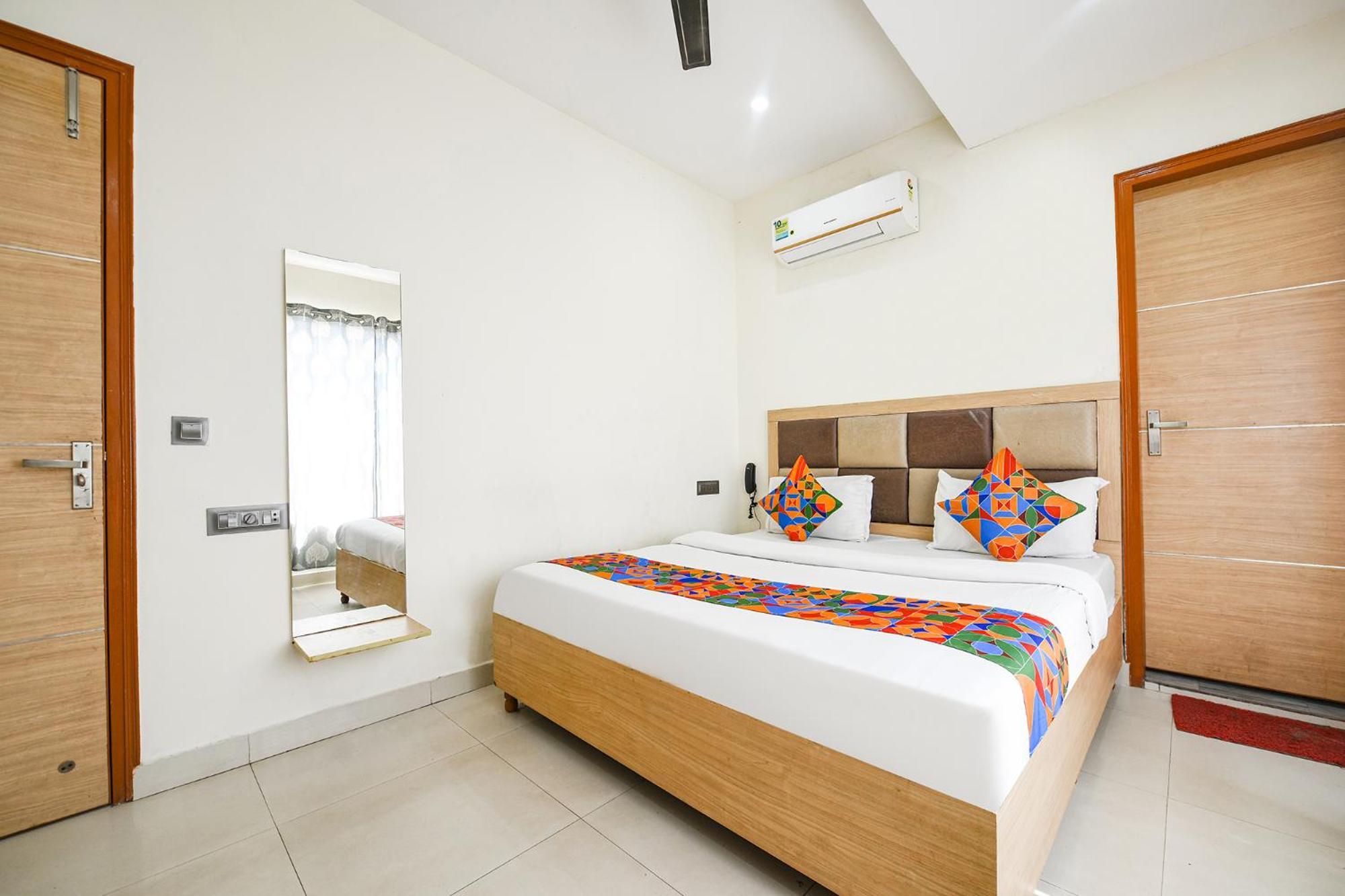 Fabescape Panchkula Motels Exterior foto
